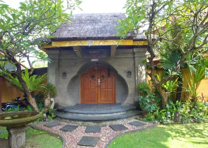Naga Maya Villa Legian (Bali)