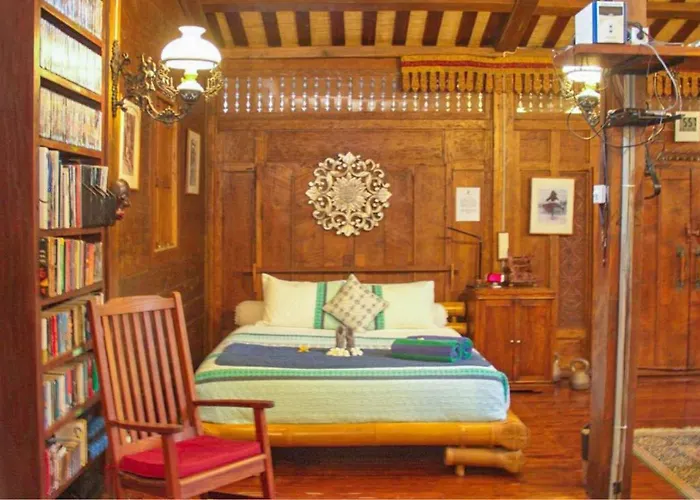 Villa Naga Maya