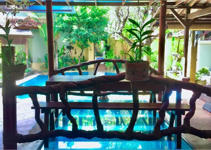 Naga Maya * Legian (Bali)