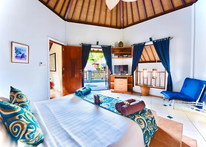 Naga Maya Villa *
