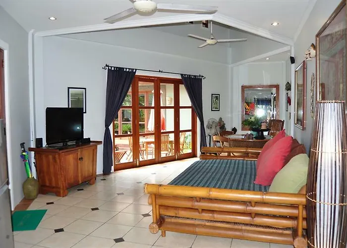 Villa Naga Maya *